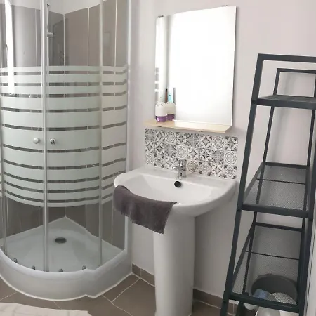 Meuble Confort Climatise Bollene